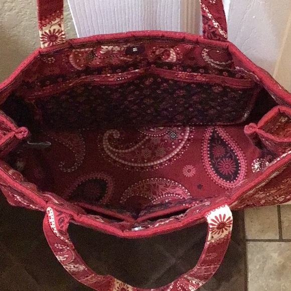 Vera Bradley Purse - Picture 4 of 7